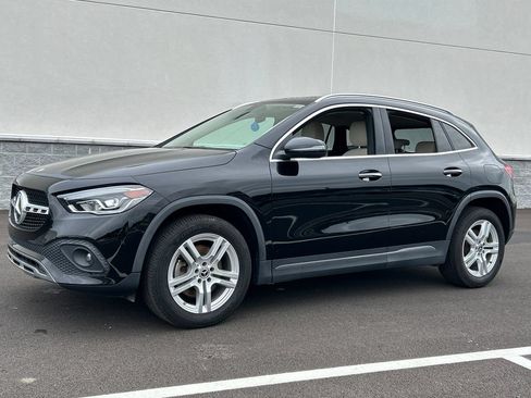 Used 2023 Mercedes-Benz GLA 250 4MATIC image 1