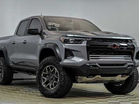 Used 2023 Chevrolet Colorado ZR2 w/ ZR2 Convenience Package III AWD/4WD image 1