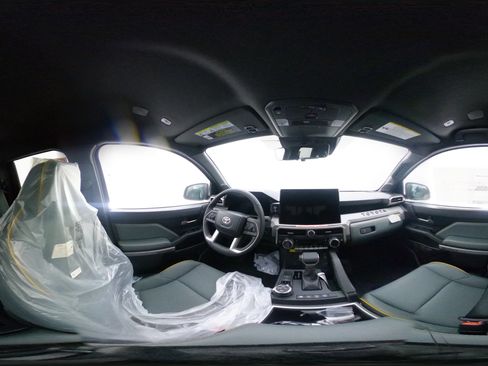 New 2025 Toyota Tacoma Trailhunter image 67