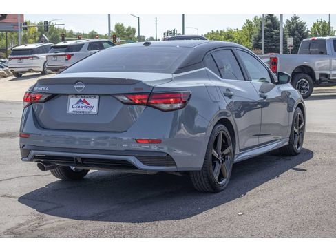 Used 2024 Nissan Sentra SR FWD image 3