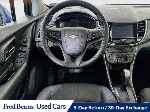 Used 2017 Chevrolet Trax LT w/ Driver Confidence Package AWD/4WD image 27