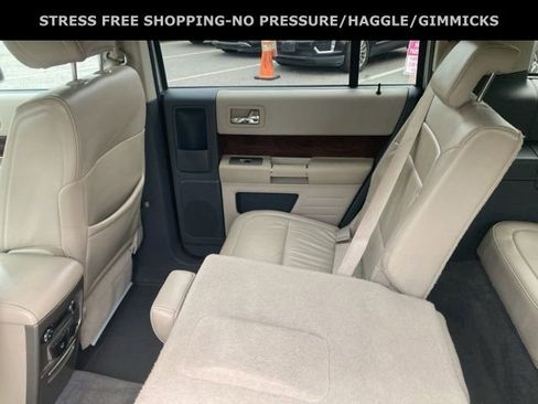 Used 2009 Ford Flex SEL image 32