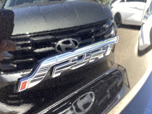 Used 2016 Ford Explorer Sport w/ Equipment Group 401A AWD/4WD image 8