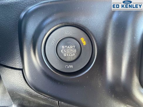 Used 2021 Jeep Gladiator Mojave w/ Cold Weather Group image 11