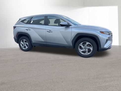 Used 2022 Hyundai Tucson SE w/ Cargo Package image 12
