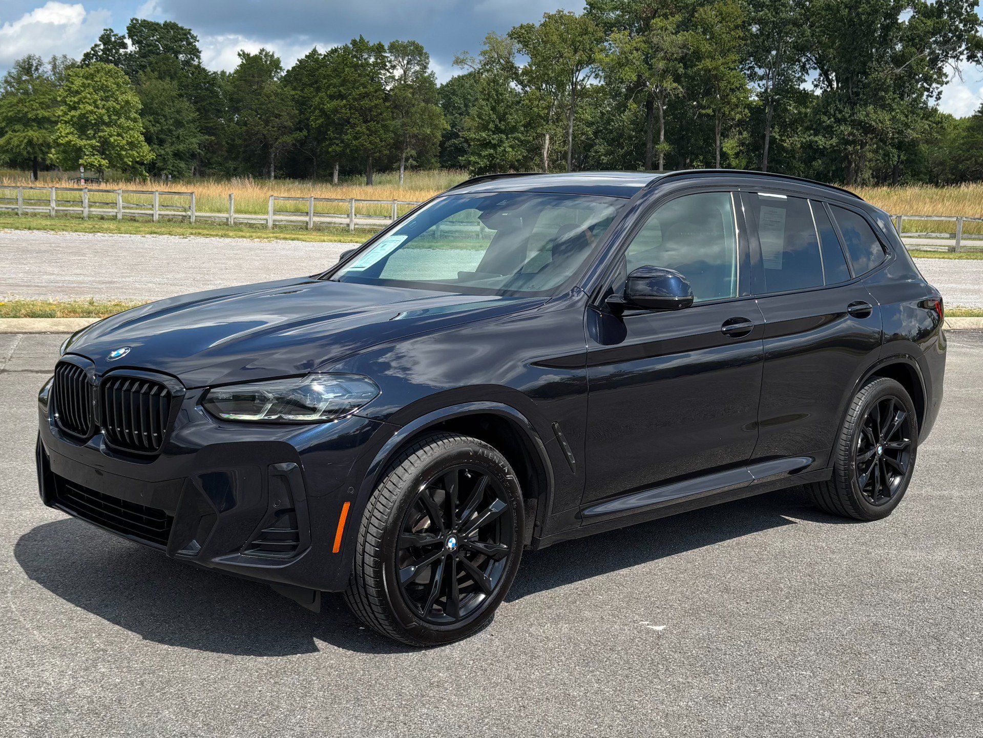 Used 2023 BMW X3 sDrive30i w/ M Sport Package RWD image 2