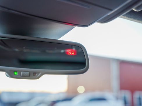 Used 2018 Audi A8 L 4.0T image 33