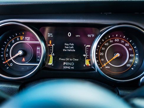 Used 2021 Jeep Wrangler Unlimited Sport AWD/4WD image 18