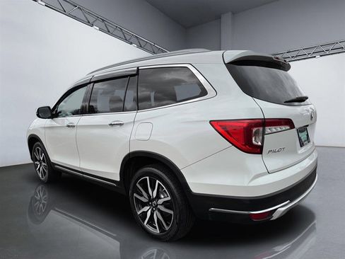 Used 2019 Honda Pilot Touring image 5