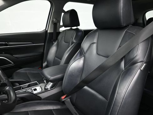 Used 2022 Kia Telluride S AWD/4WD image 11