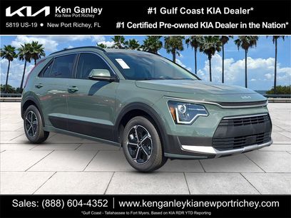 New 2025 Kia Niro EX