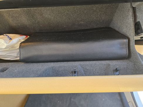 Used 2011 Porsche Cayenne S image 26