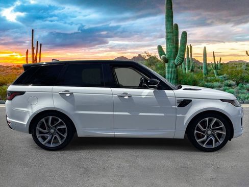 Used 2019 Land Rover Range Rover Sport HSE Dynamic AWD/4WD image 2
