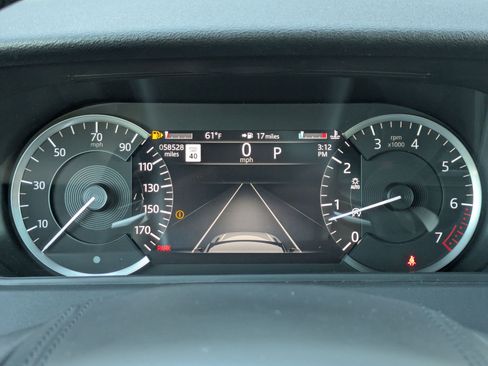 Used 2022 Land Rover Range Rover Velar R-Dynamic S image 18