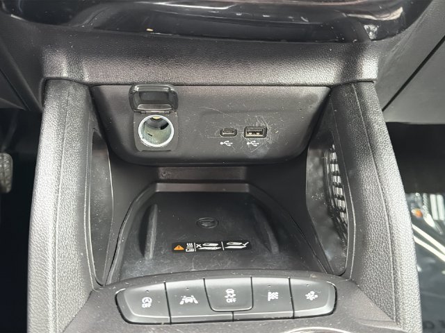 Used 2025 Chevrolet TrailBlazer RS w/ Convenience Package FWD image 22