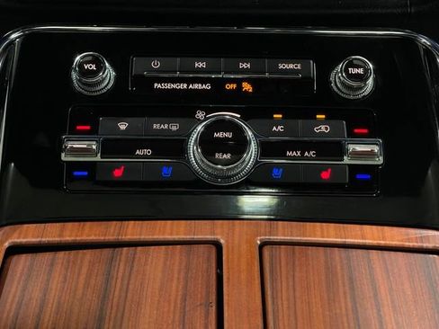Used 2020 Lincoln Navigator Reserve w/ Luxury Package image 26