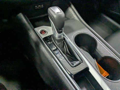 Used 2025 Nissan Altima 2.5 S FWD image 18
