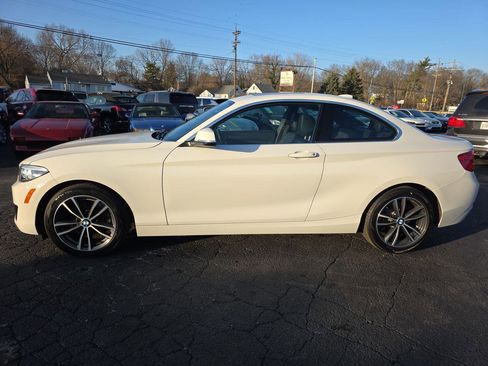 Used 2019 BMW 230i Coupe w/ Premium Package image 19