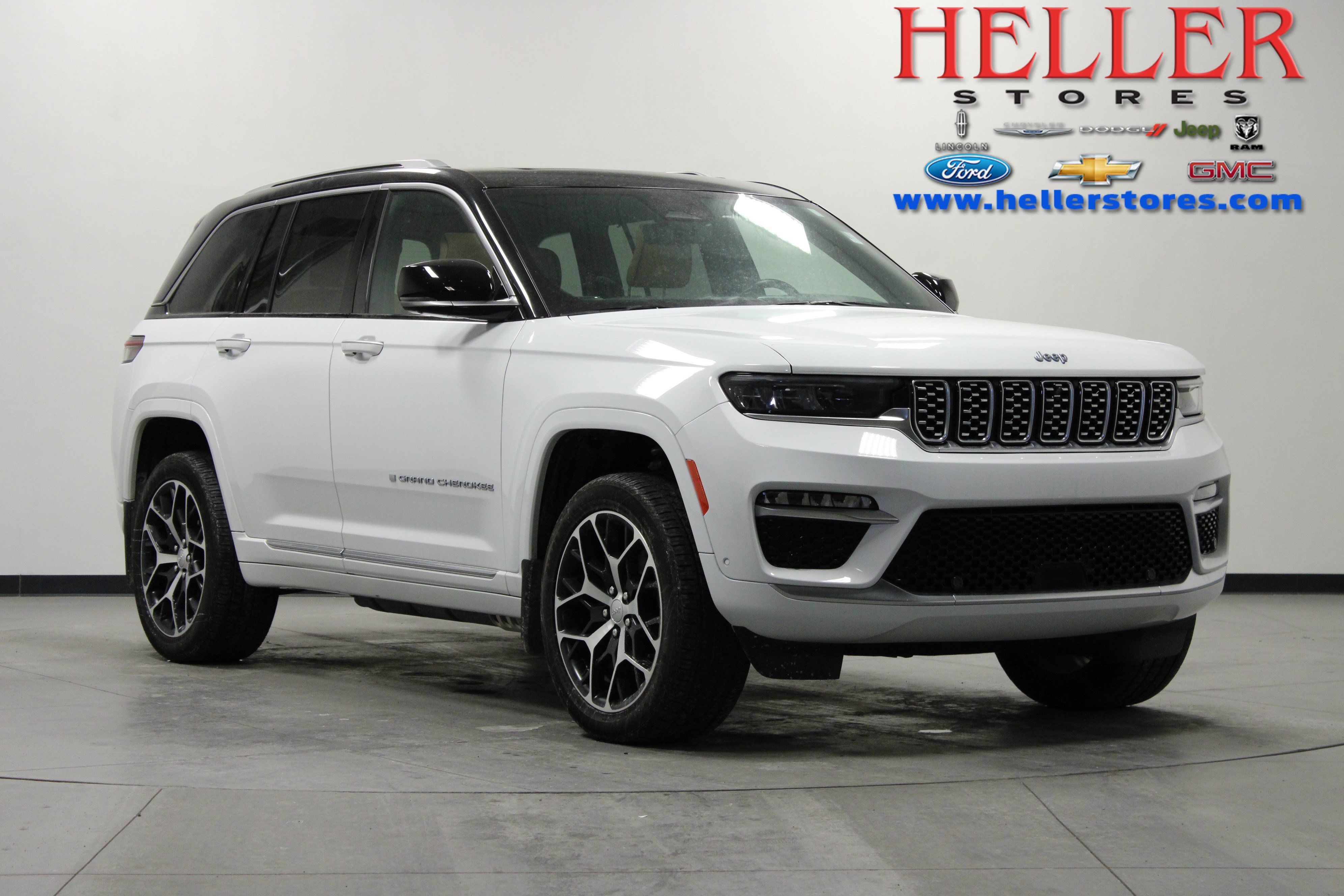 Used 2024 Jeep Grand Cherokee Summit AWD/4WD image 1