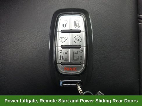 Used 2023 Chrysler Pacifica Touring-L w/ S Appearance Package FWD image 59