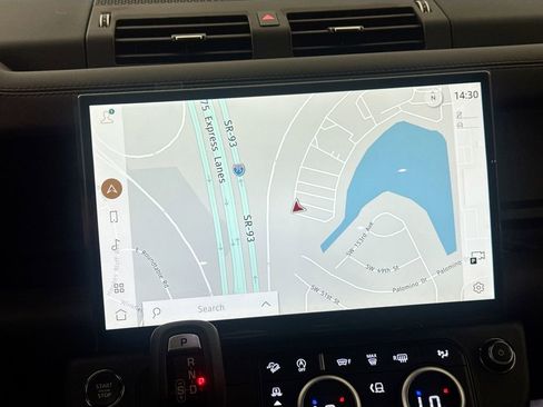 New 2026 Land Rover Defender 130 X-Dynamic SE AWD/4WD image 12