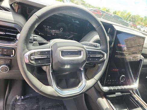 New 2026 GMC Yukon XL Denali w/ Sun & Power Step Package AWD/4WD image 19