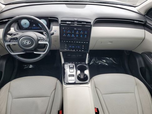 Used 2024 Hyundai Tucson Limited image 25