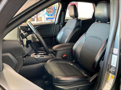 Used 2024 Ford Escape ST-Line w/ Cold Weather Package image 3