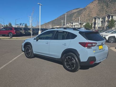 Used 2021 Subaru Crosstrek 2.0i Premium w/ Moonroof Package image 5