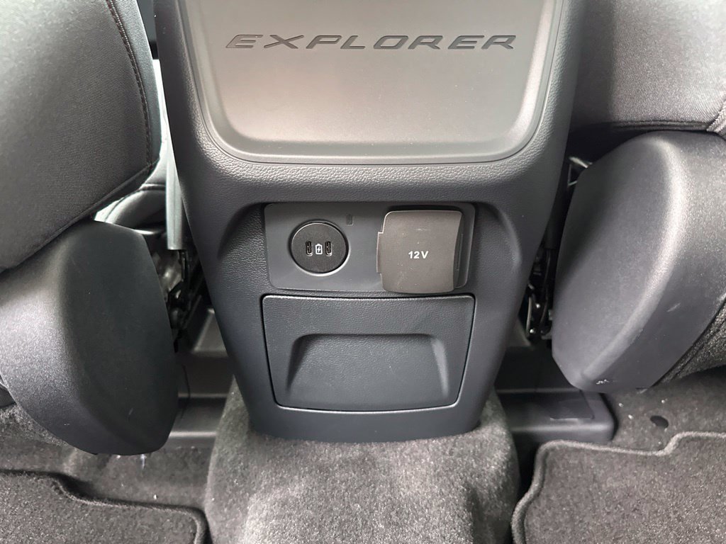 New 2026 Ford Explorer Active RWD image 11