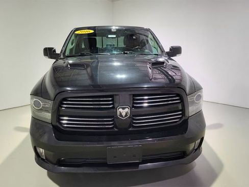 Used 2016 RAM 1500 Sport image 13
