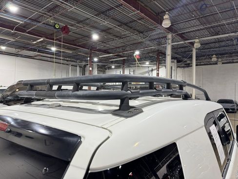 Used 2011 Toyota FJ Cruiser 2WD image 21