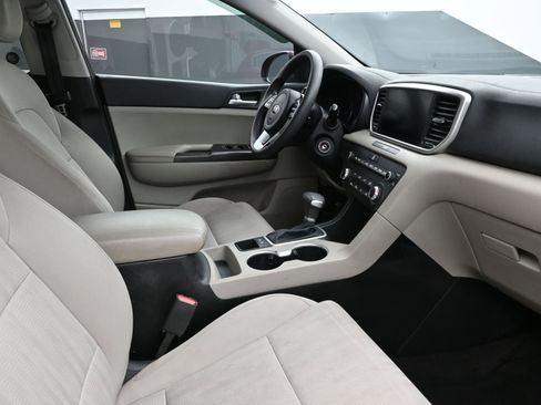 Used 2022 Kia Sportage LX image 27