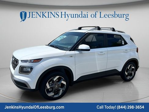 New 2026 Hyundai Venue SEL FWD image 10