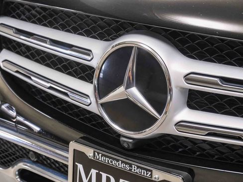 Used 2022 Mercedes-Benz GLC 300 image 13