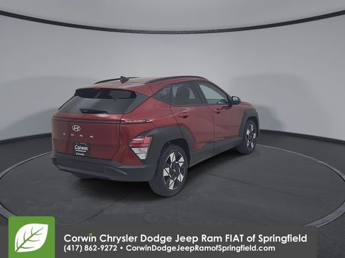 Used 2025 Hyundai Kona SEL image 14