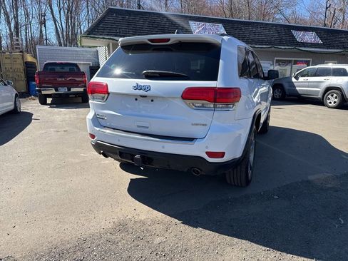 Used 2015 Jeep Grand Cherokee Limited w/ Luxury Group II AWD/4WD image 14