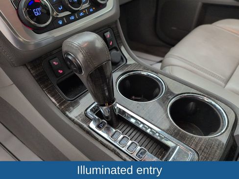 Used 2015 GMC Acadia SLT FWD image 29