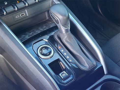 Certified 2023 Chevrolet Colorado LT w/ LT Convenience Package image 22