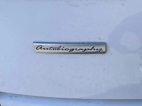 Used 2016 Land Rover Range Rover Autobiography AWD/4WD image 8