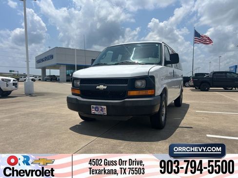 Used 2016 Chevrolet Express 2500 LS image 1