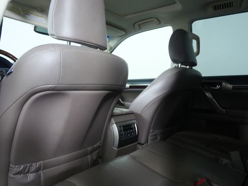 Used 2017 Lexus GX 460 Premium w/ Premium Package image 12