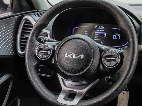 Certified 2025 Kia Soul LX w/ LX Technology Package FWD image 13