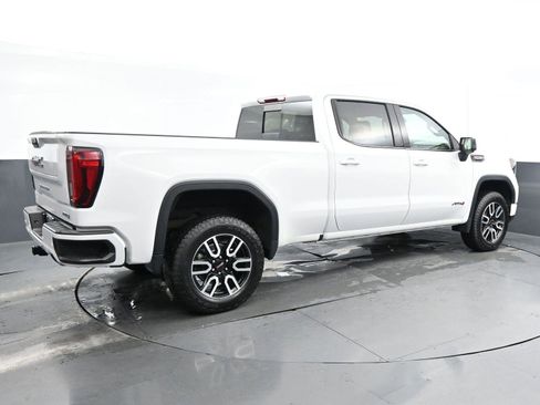 Used 2024 GMC Sierra 1500 AT4 w/ AT4 Preferred Package image 7