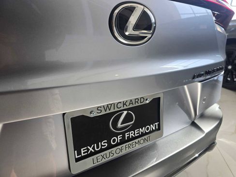 New 2026 Lexus UX 300h AWD image 17