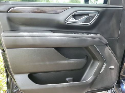 Used 2023 Chevrolet Tahoe LT RWD image 19