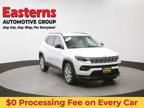 Used 2022 Jeep Compass Latitude AWD/4WD image 48