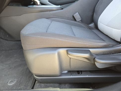 Used 2025 Chevrolet Trax LS w/ LS Convenience Package image 20