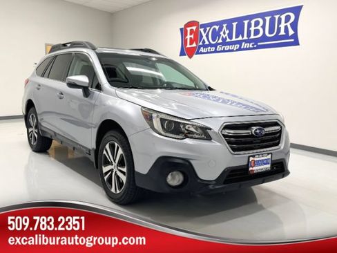 Used 2018 Subaru Outback 2.5i Limited AWD/4WD image 1