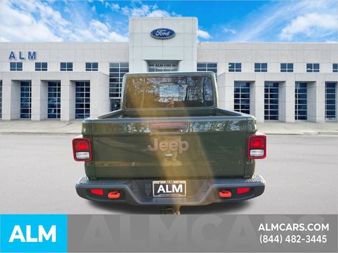 Used 2023 Jeep Gladiator Mojave w/ Cold Weather Group image 6